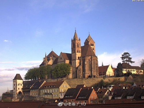 德国布赖萨赫旅游局推出导游引领参观当地教堂山活动